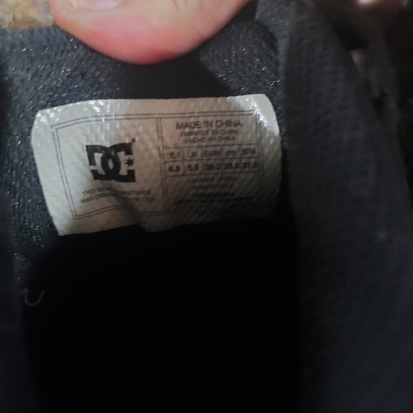 DC Pure High Top EV Skate Shoe - Picture 5 of 9